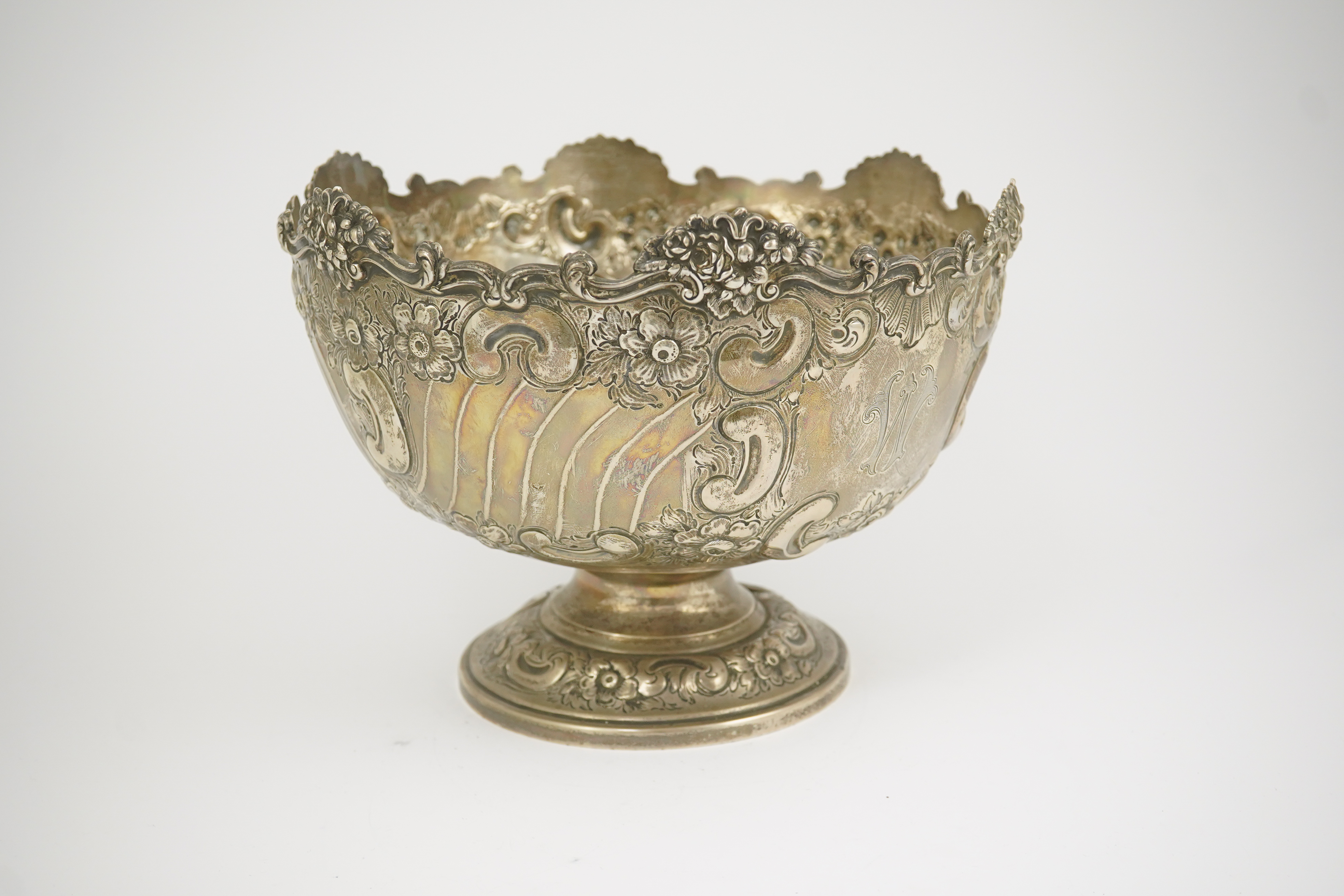 An Edwardian repousse silver rose bowl, by Hawksworth, Eyre & Co